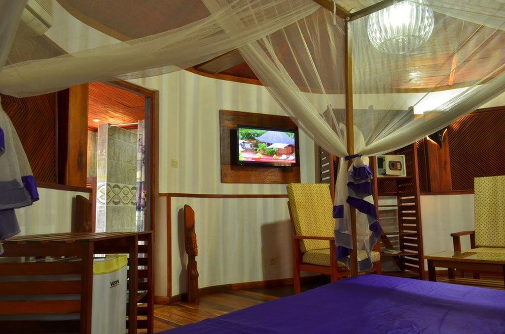 Hotel Edena Kely Mahajanga Zewnętrze zdjęcie