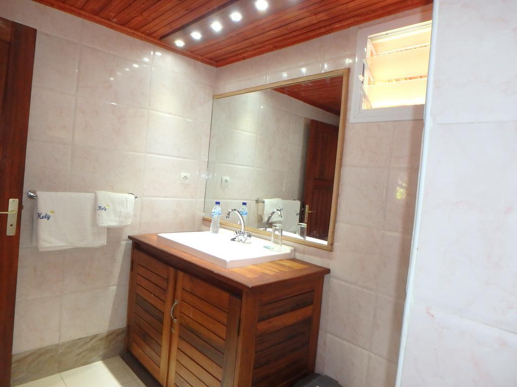Hotel Edena Kely Mahajanga Zewnętrze zdjęcie